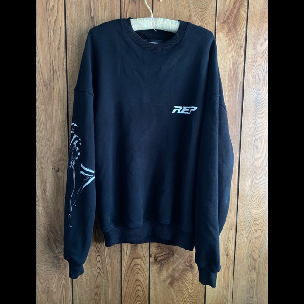 Represent Sweater - Picture 6 of 10